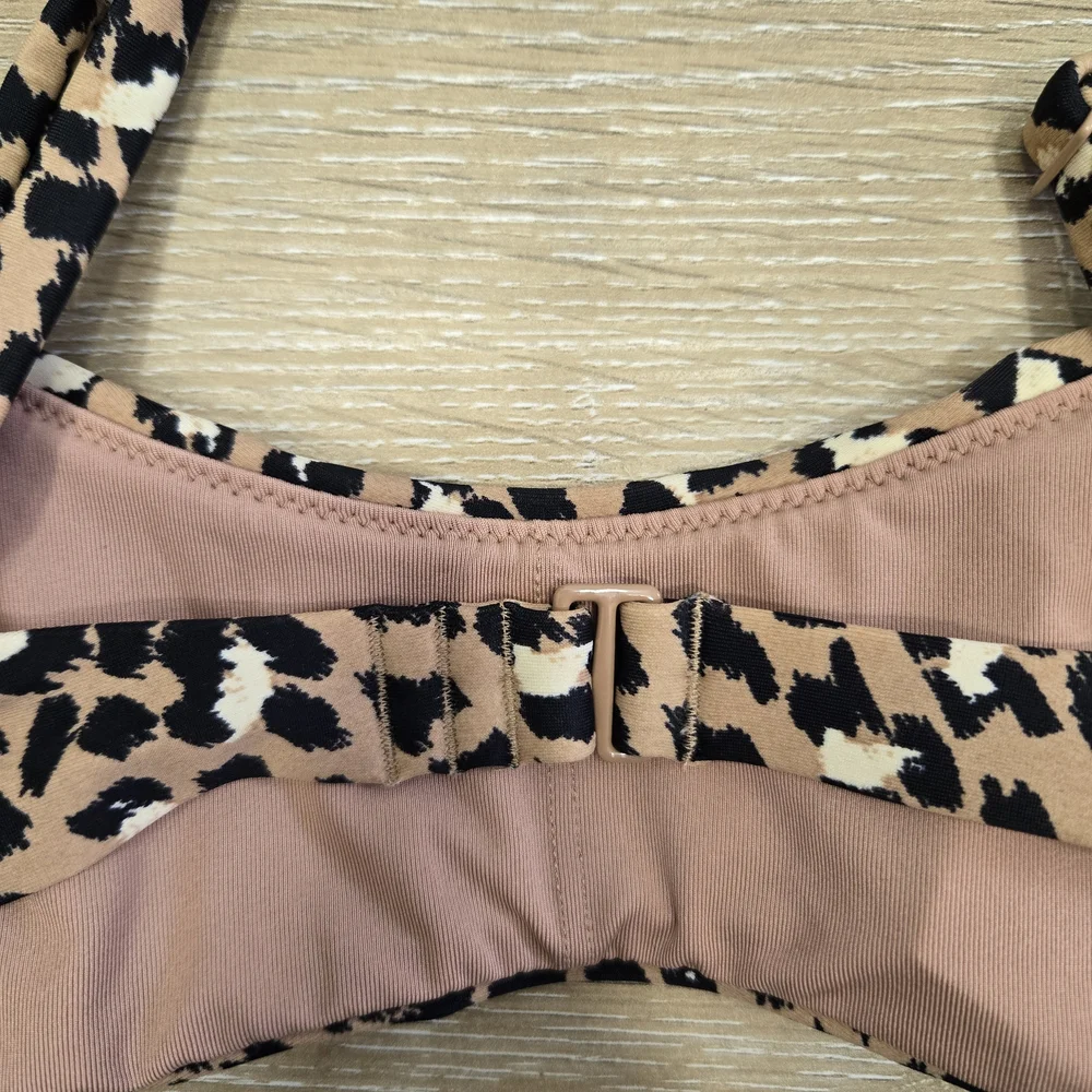 📢⏳️LAST CALL! Aerie Brown and Black Bikini Top